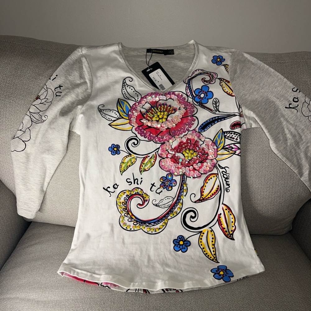 Radzoli White and Pink Graphic 3/4 Sleeve Blouse